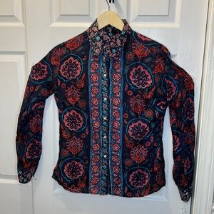Woman’s floral lucky brand button down size M